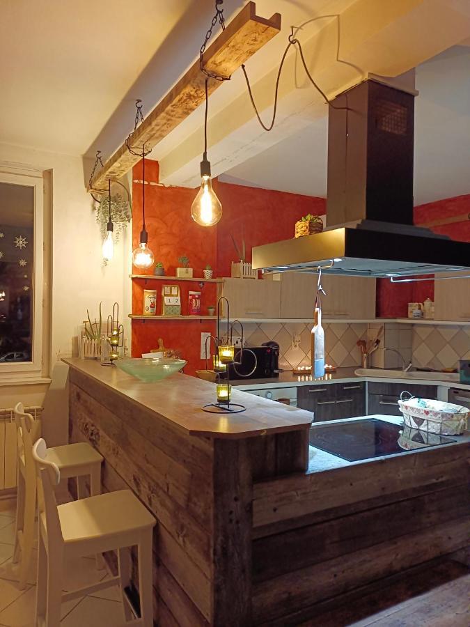 Gite Redrooster Home - 160M2, 4 Ch, 2 Sdb, Fibre, Parking, Sauna, Bain A Remous Theys Zewnętrze zdjęcie